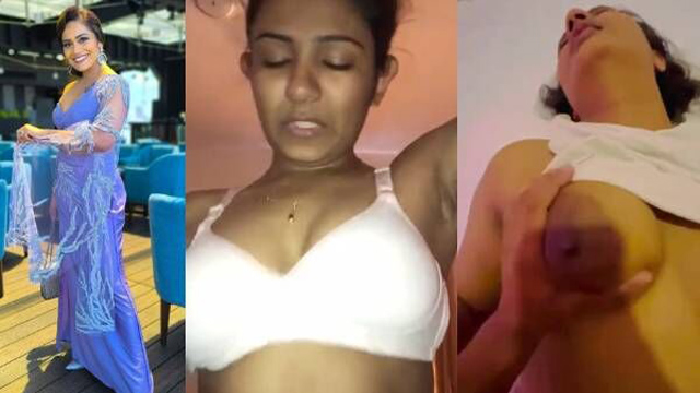 Super Slim Lankan Model Fucking Riding