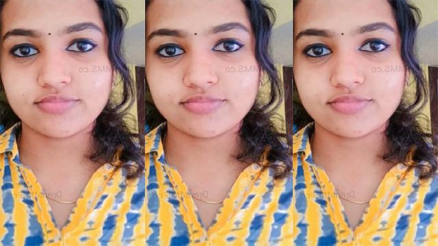 Mallu Girl Showing Boobs and Pussy to Lover in Video Watching