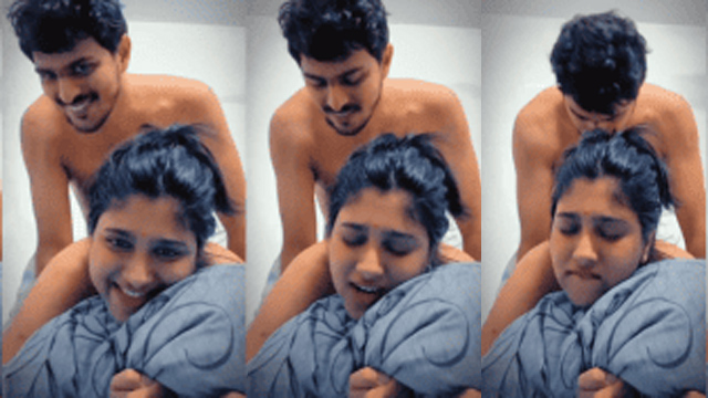 Bhabhi Smiles And Fucks As Devar Her Room Leaked Mms